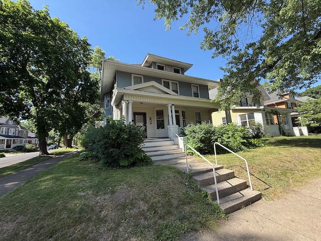 1600 West Callender Avenue